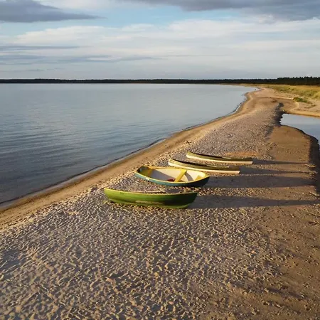 Marika Puhkekuela - Metsanurga Oeoemaja 