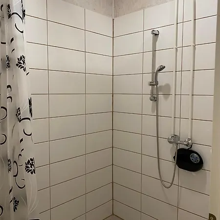 Marika Puhkekuela - Metsanurga Oeoemaja 