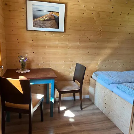 Holiday home Marika Puhkekuela - Metsanurga Oeoemaja 
