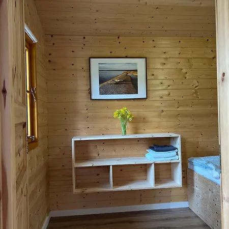 Holiday home Marika Puhkekuela - Metsanurga Oeoemaja 