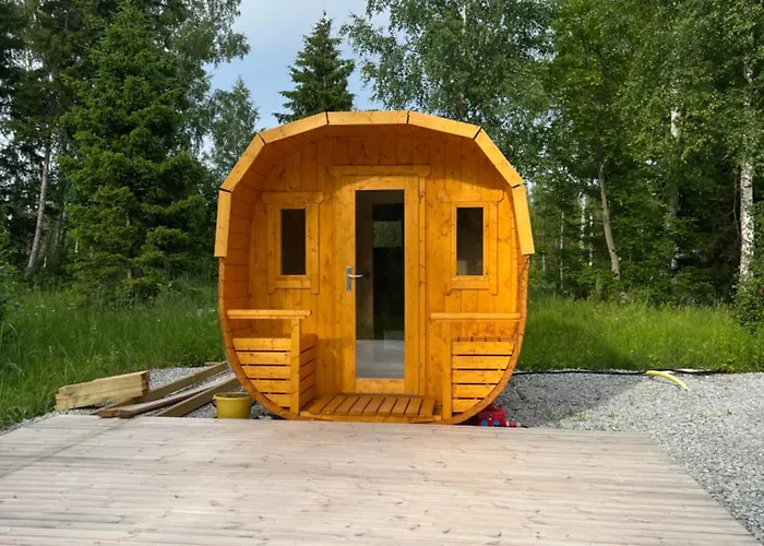 Marika Puhkekuela - Metsanurga Oeoemaja 