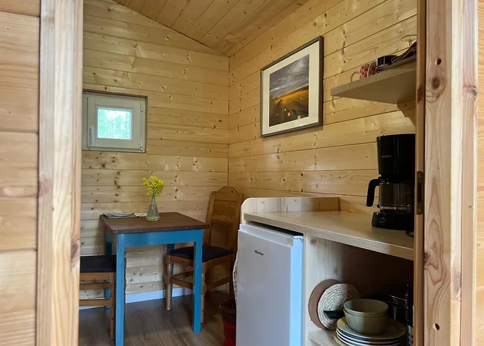 Marika Puhkekuela - Metsanurga Oeoemaja 